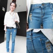 女式牛仔 长款牛仔裤 特价 C1-2025 磨破铆钉破洞牛仔