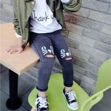 2017春款新品童装 韩版男女宝宝儿童膝盖破洞猫米牛仔裤