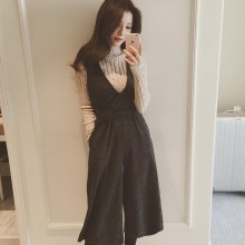 【艾佳依】高腰毛呢背带宽松加厚呢子七分休闲裤女阔腿裤