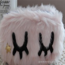 毛绒大眼睛化妆包 化妆袋 小款杂物包日系    定做