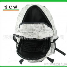 深圳龙岗手袋厂生产 登山旅行包 拉杆书包 双肩书包时尚印花背