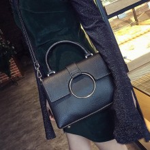 2017新款马鞍包 时尚单肩斜跨包 纯色PU手提包圆环包一件