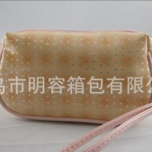 大量定做涤纶帆布牛仔布化妆包洗漱包化妆箱钥匙包