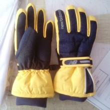 新成一服饰印花  手套印花    批发销售   价格电议