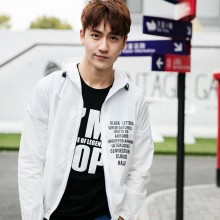 8645款 纯色简约字母 宽松透气防紫外线 潮男防晒衣 单层