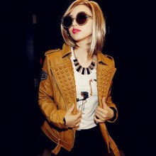 专柜同款时尚潮流皮夹克女装 半开领短款复古风绵羊真皮哈雷皮衣