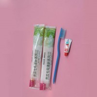 宾馆酒店一次性牙刷 一次性双色磨尖丝软毛牙刷  通货清新系列