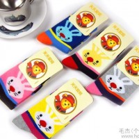 10月新品2-5岁儿童袜子 卡通春秋冬季中小男女童袜  立体