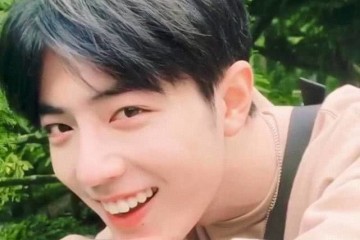 有种仙气叫肖战穿唐装全身照曝光对不住王一博我变心了